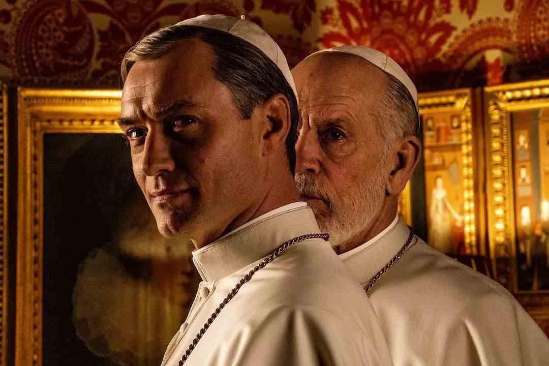 保罗·索伦蒂诺执导，裘德·洛、约翰·马尔科维奇主演的《新教宗》，HBO内容总裁卡西·布洛斯表示《新教宗》计划在2020年春季开播